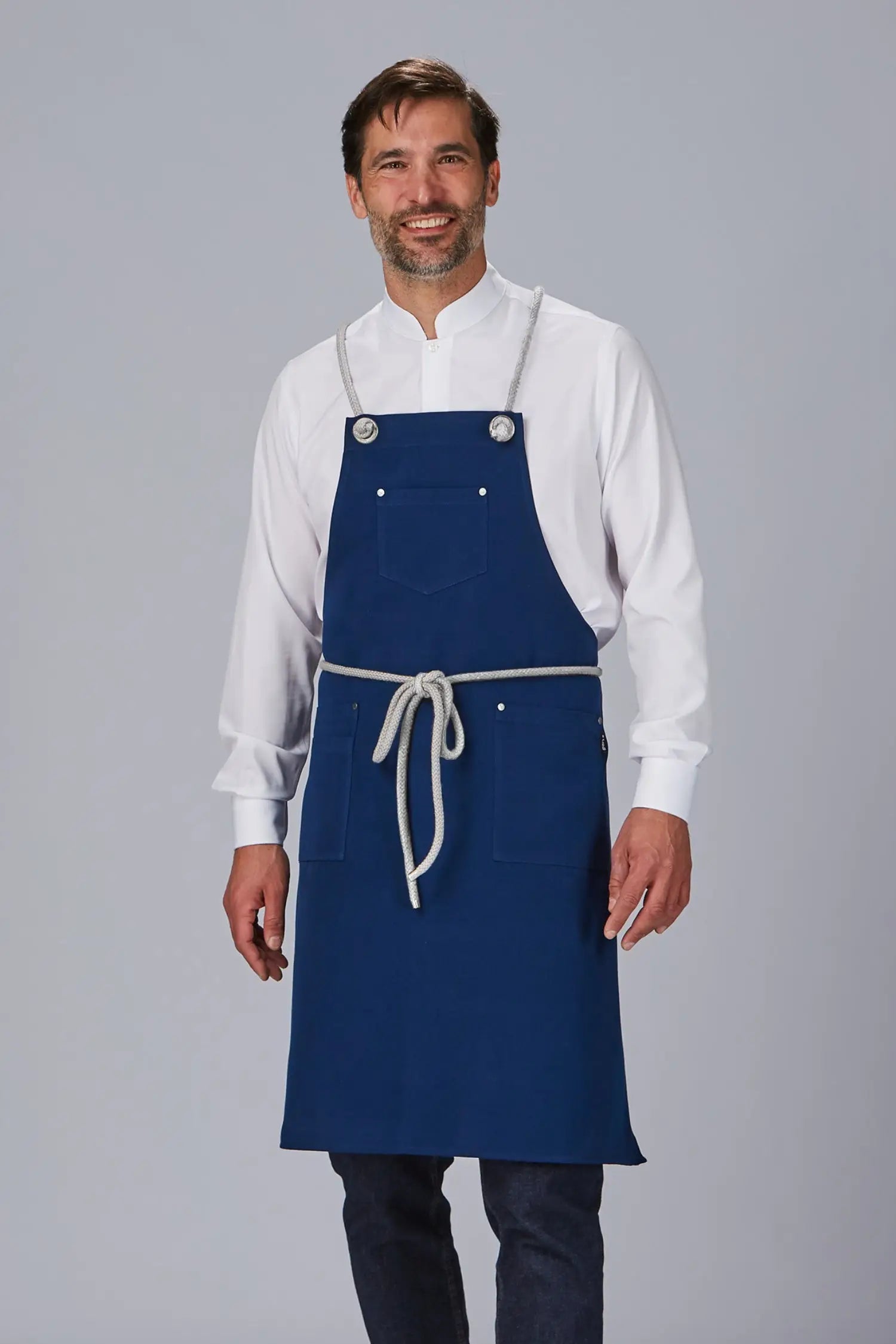 Tablier de cuisine à bavette avec cordon tressé - personnalisé - Bleu marine